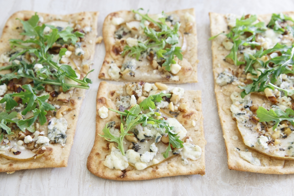 Pear and Blue Cheese Flatbread City Market / Onion River Coop